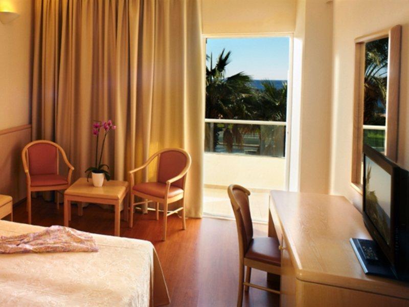 Blue Sea 4*